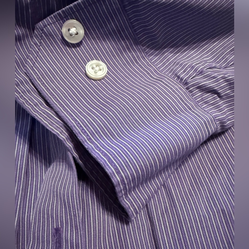 Perry Ellis Portfolio Men’s button down shirt. Size XL.